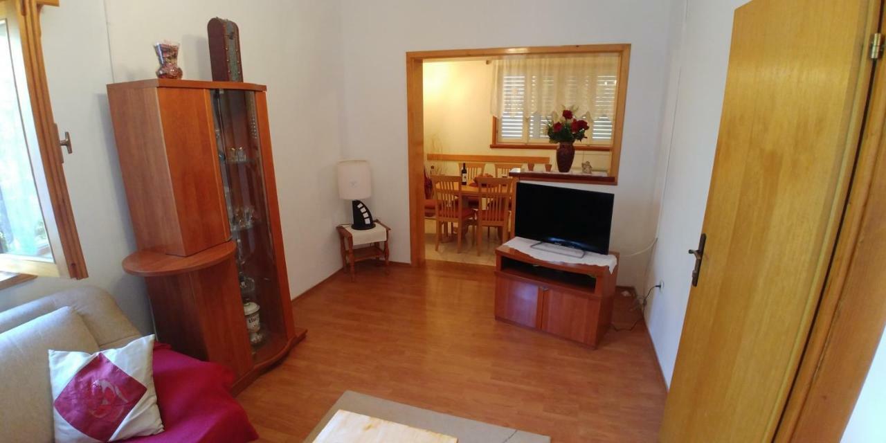 Apartment Nike Orebić Buitenkant foto