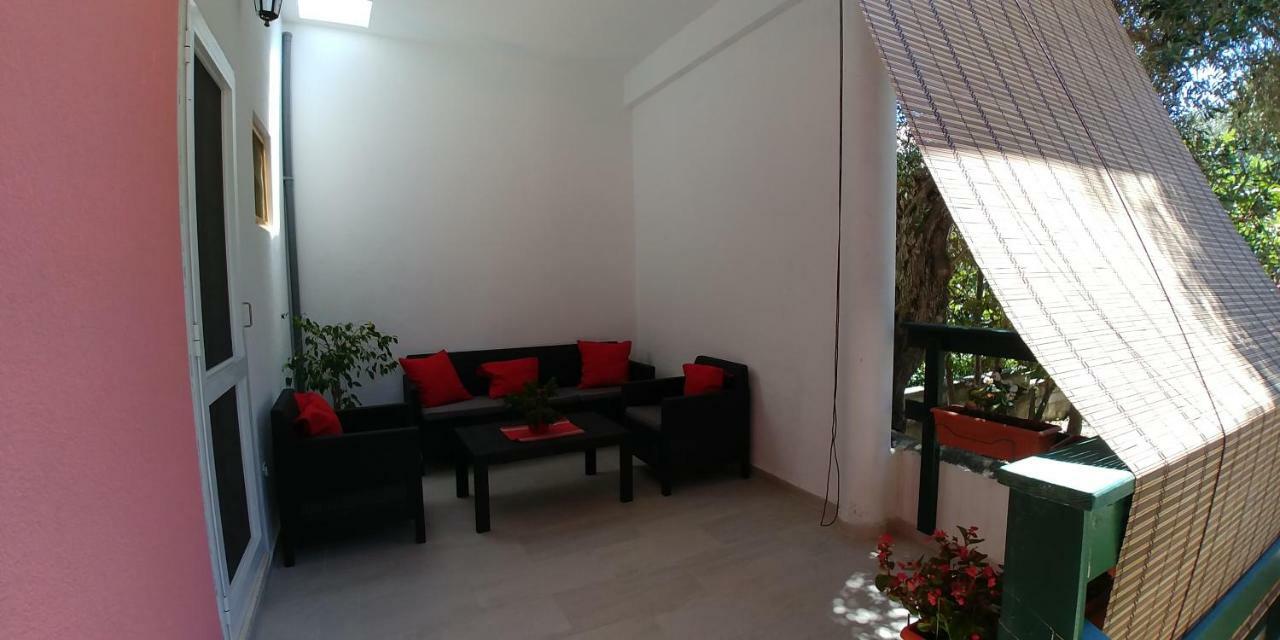 Apartment Nike Orebić Buitenkant foto