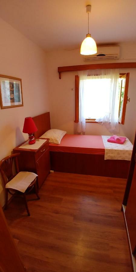 Apartment Nike Orebić Buitenkant foto